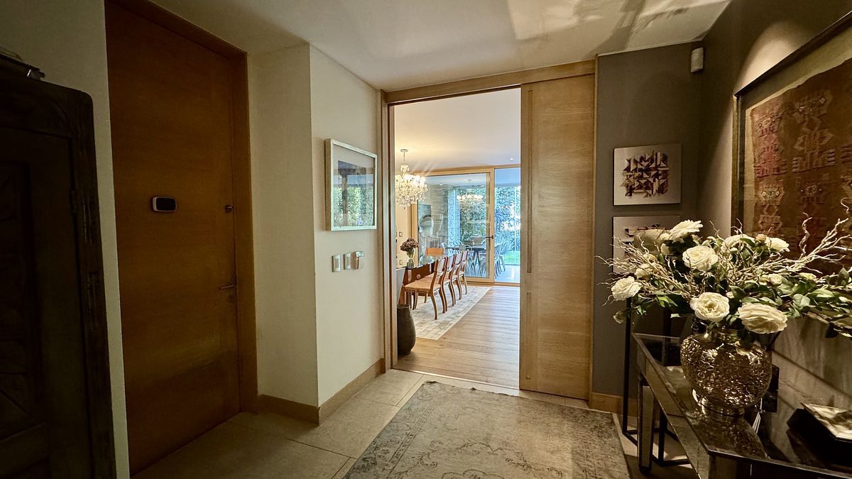 13 de 27: Hall entrada vista 2