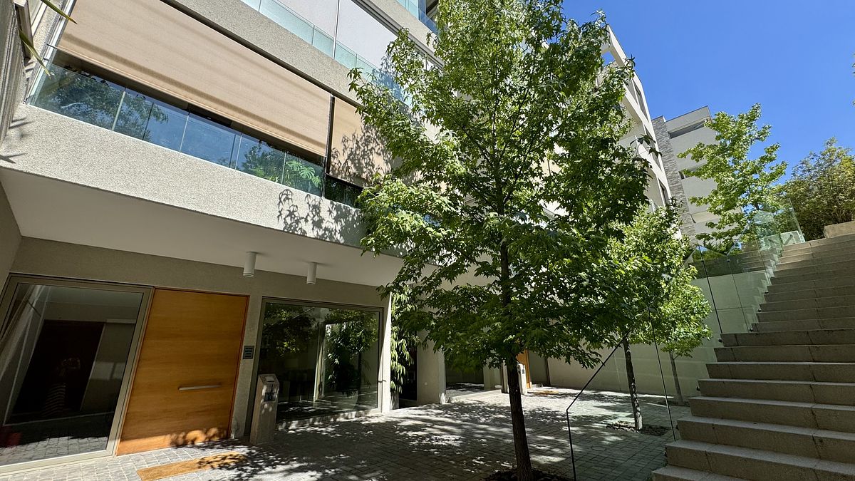 6 de 27: Acceso Torre 1