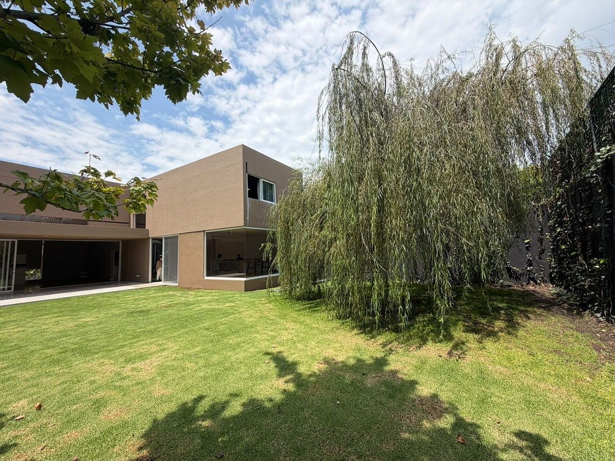 House for sale in Juriquilla, photo 1 of 27