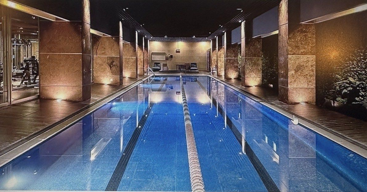 36 de 38: Alberca techada semi olímpica