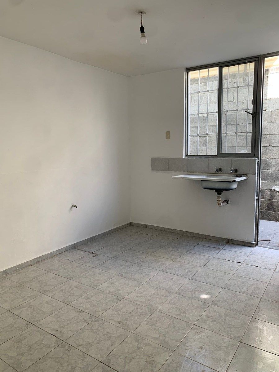 3 de 8: Cocina con tarja