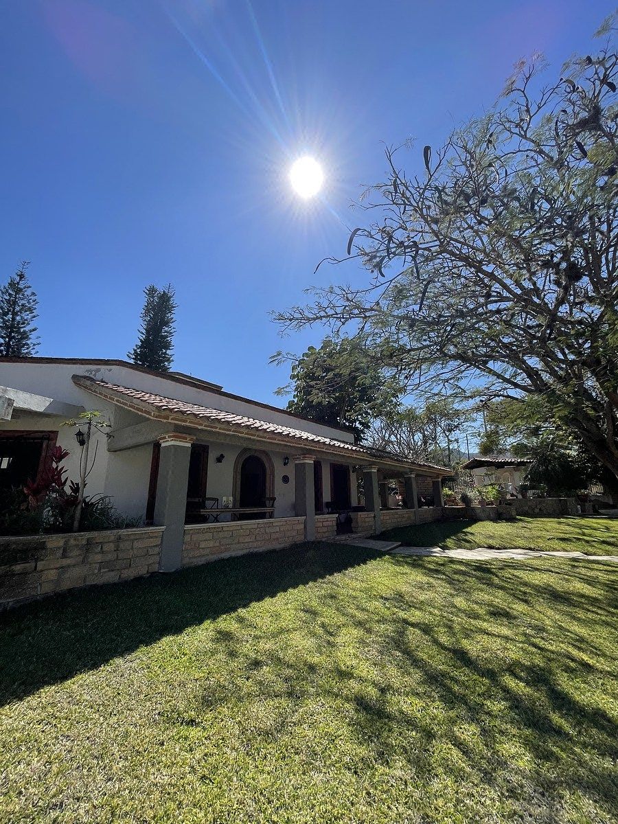 Casa estilo campestre en venta en Don Ventura, Chiapas — 4 recámaras, amplio ter