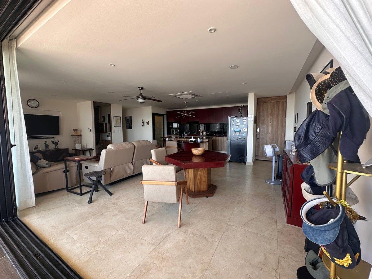 27 de 43: Sala, comedor , cocina