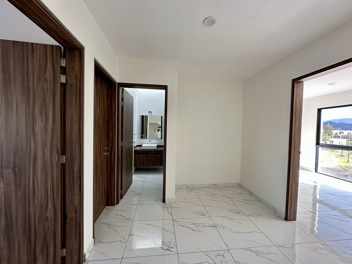 13 de 23: DISTRIBUIDOR PLANTA ALTA