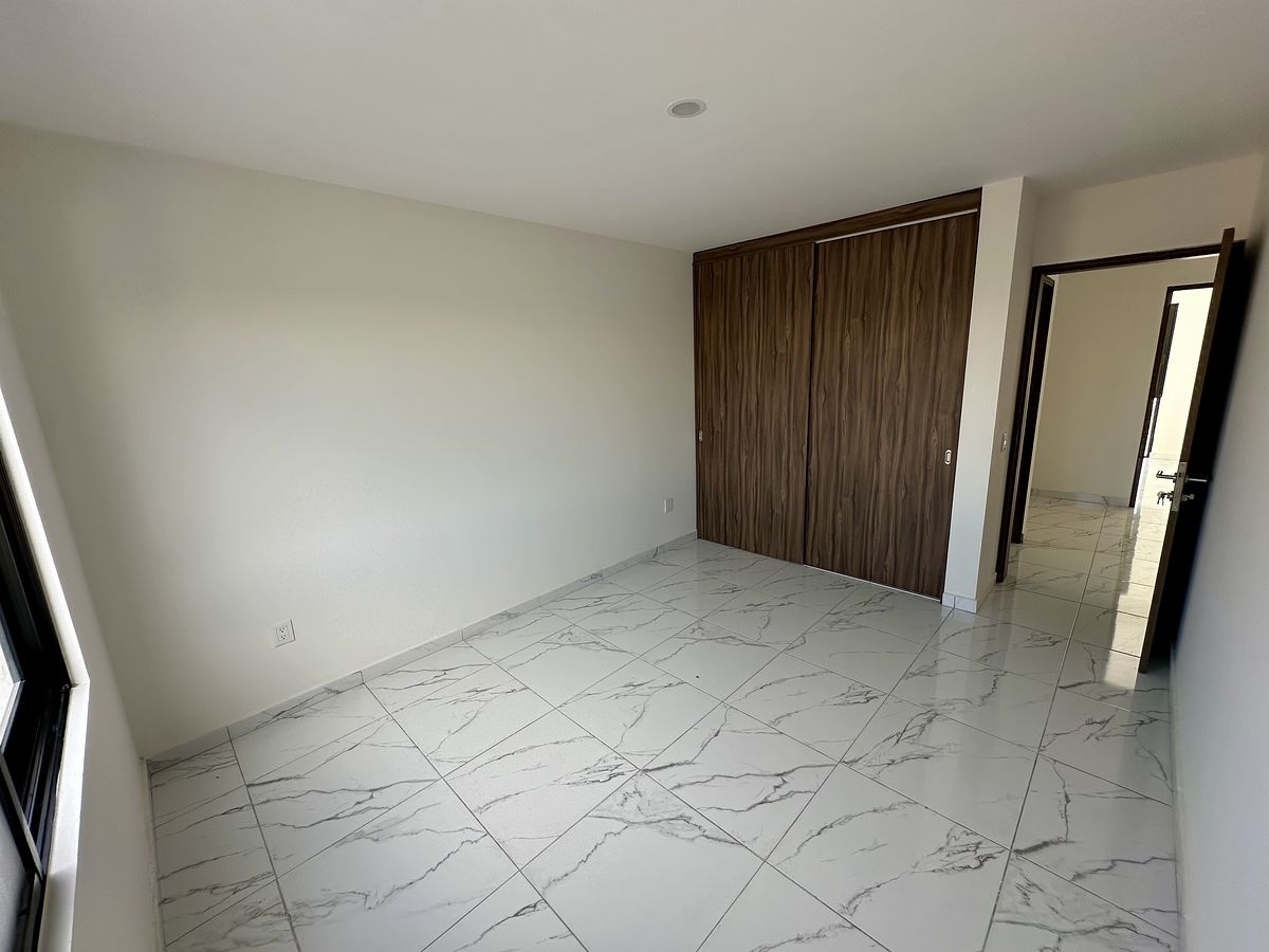 18 de 23: RECAMARA SECUNDARIA 2