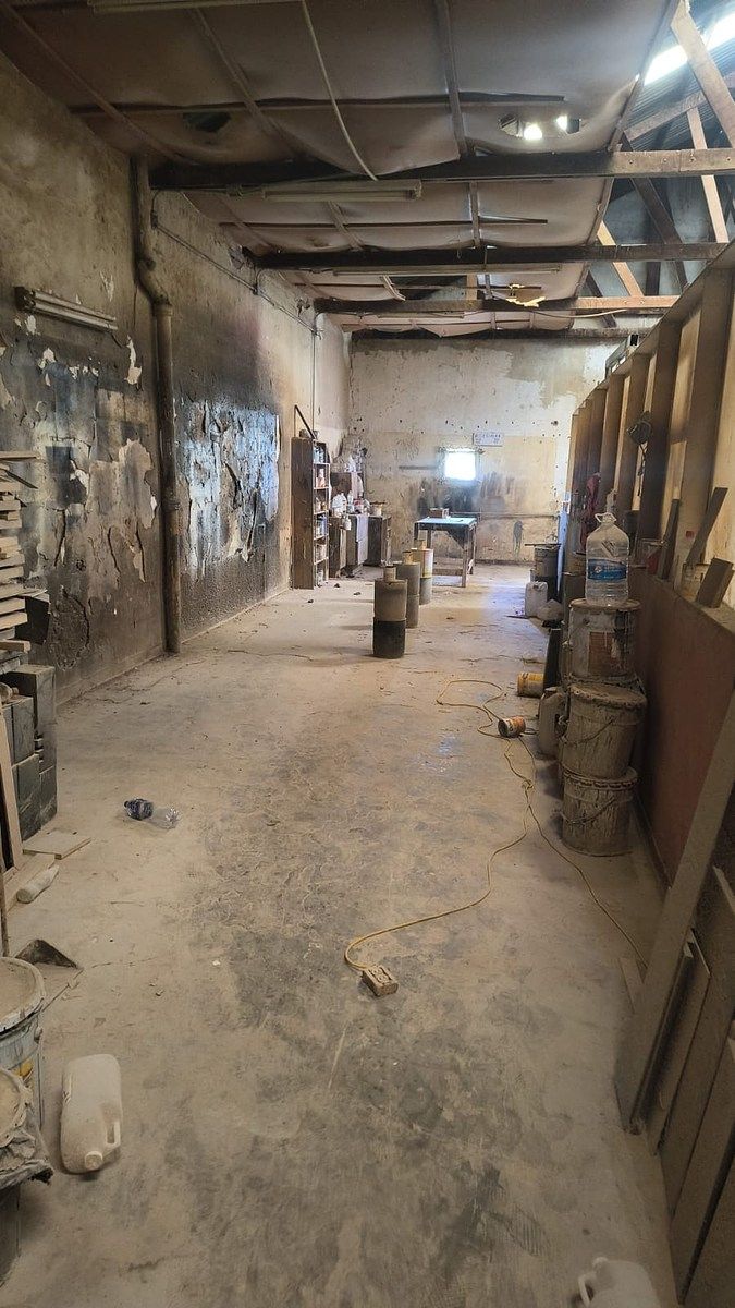 8 of 9: Area de pintura