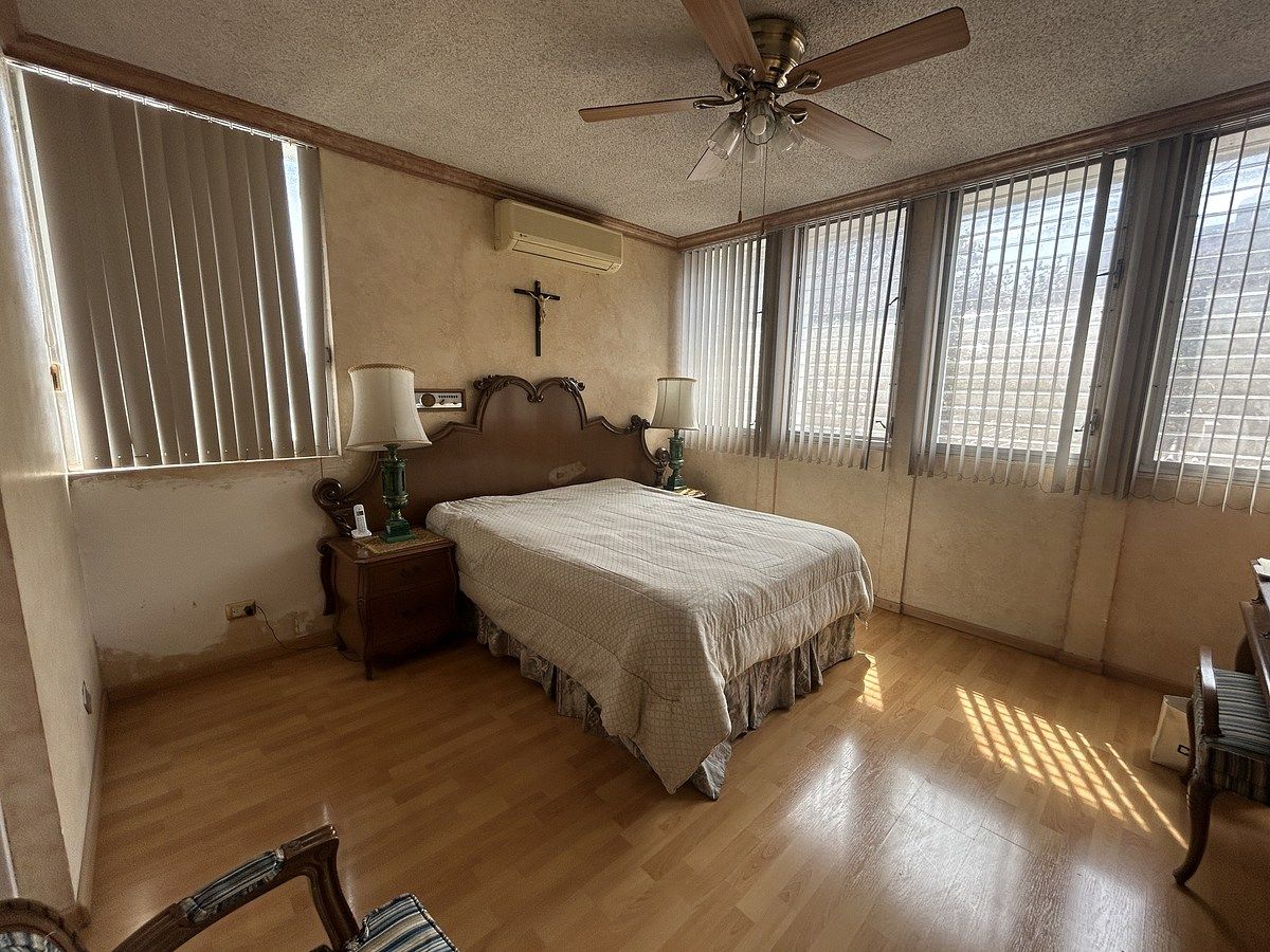 10 of 14: Recamara Secundaria