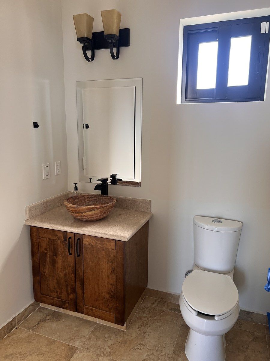 11 de 16: baño de segunda recamara