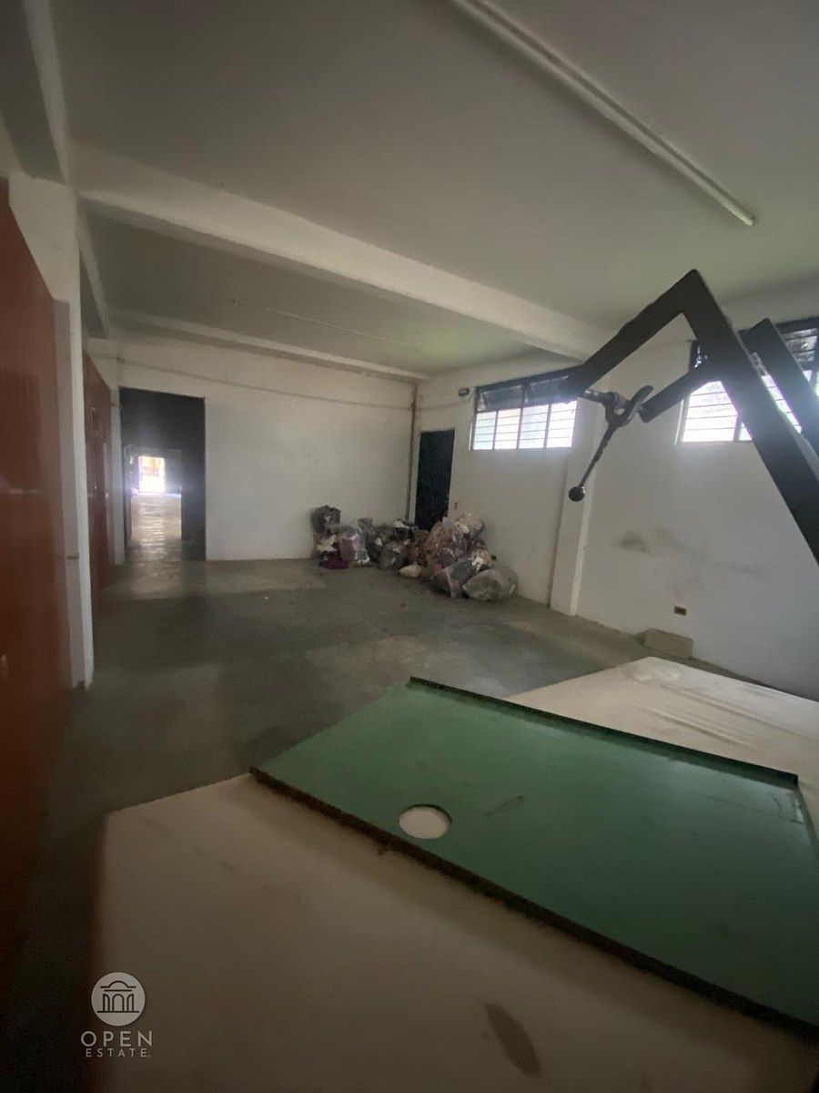 10 de 45: BODEGA 5 13X5