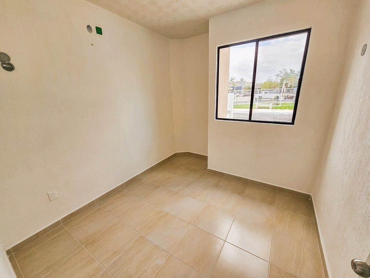 7 de 11: Recámara 2