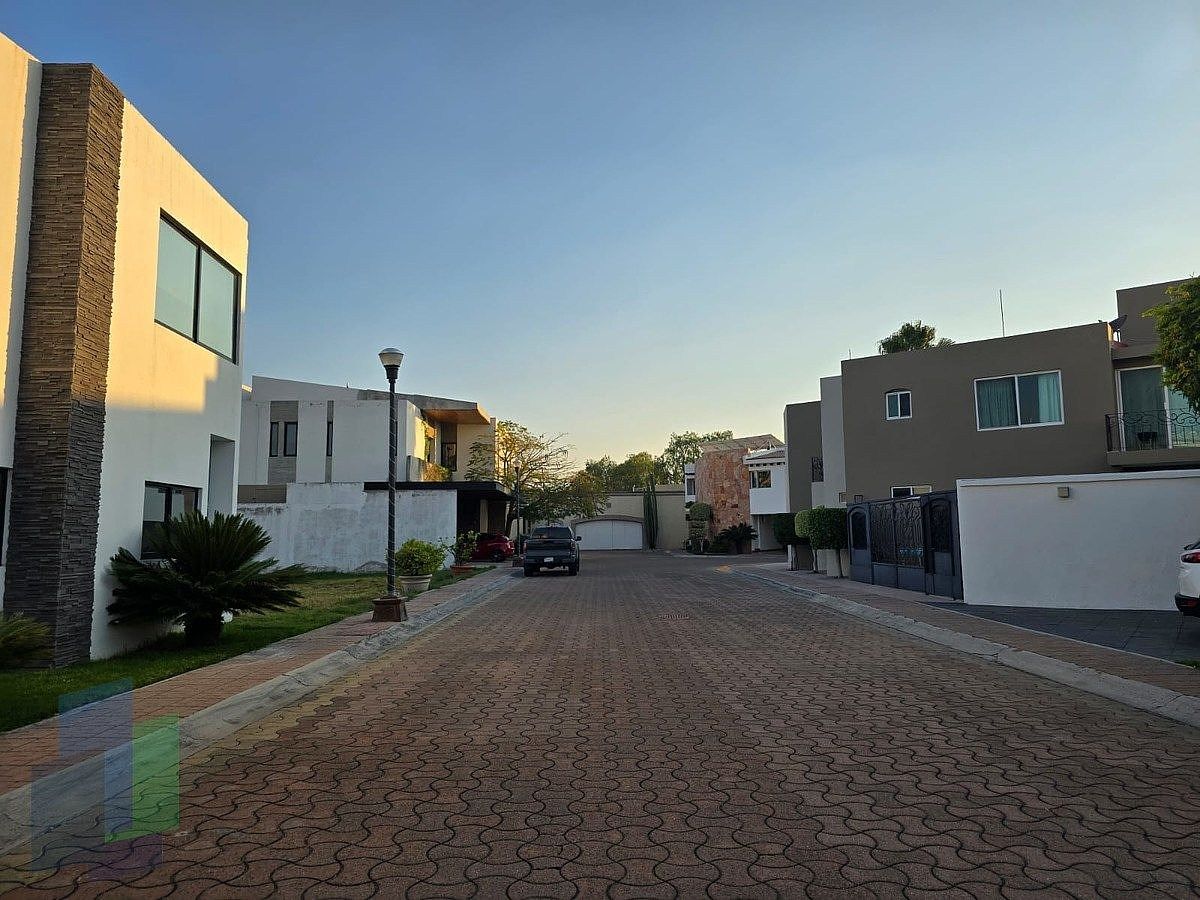 Casa en condominio en Del Valle, Querétaro, foto 37 de 43