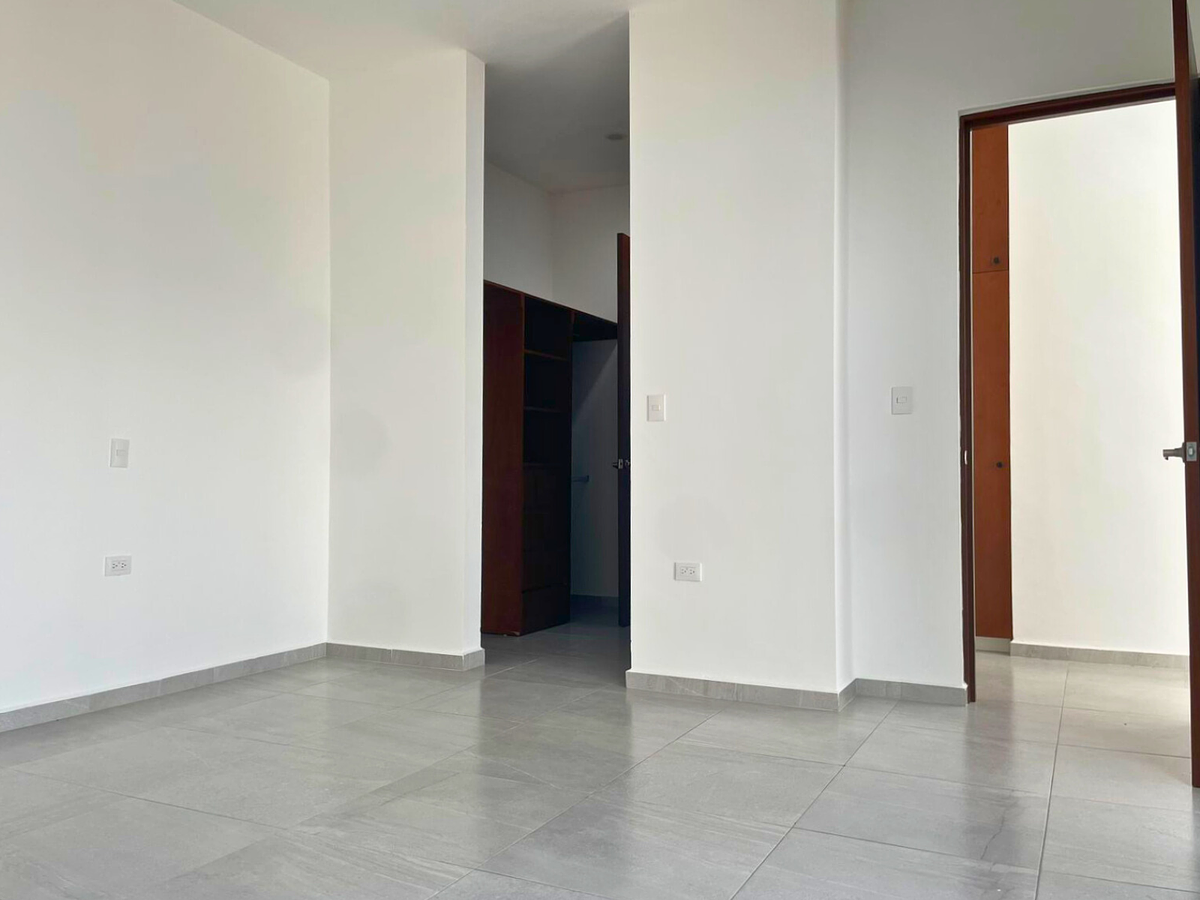 16 de 23: Habitación Princi8pal