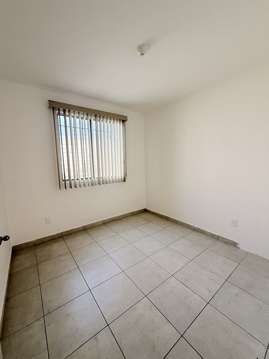 7 de 25: Rec en planta baja sin closet