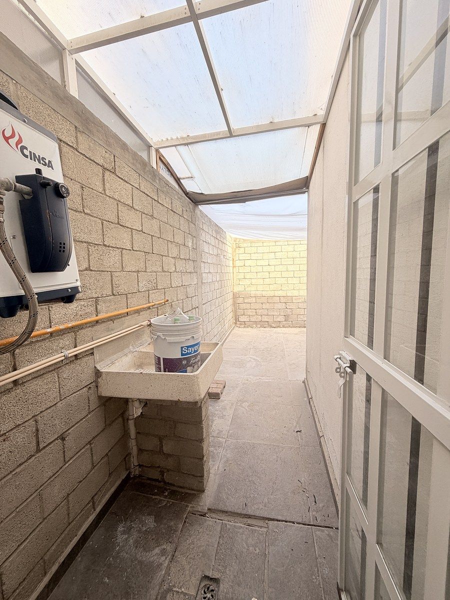 23 de 25: Patio trasero