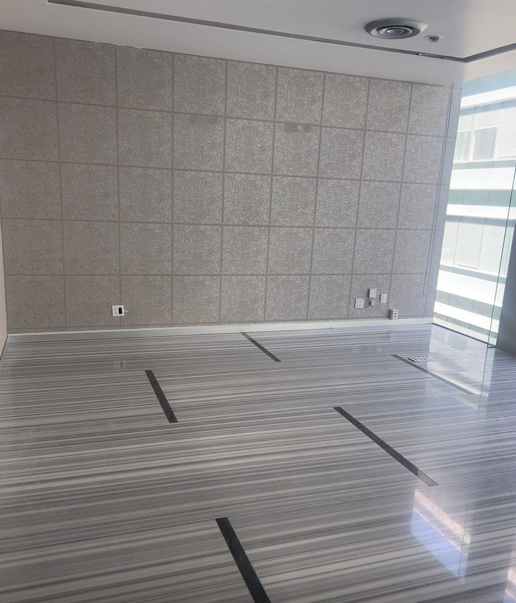 3 of 9: Oficina principal