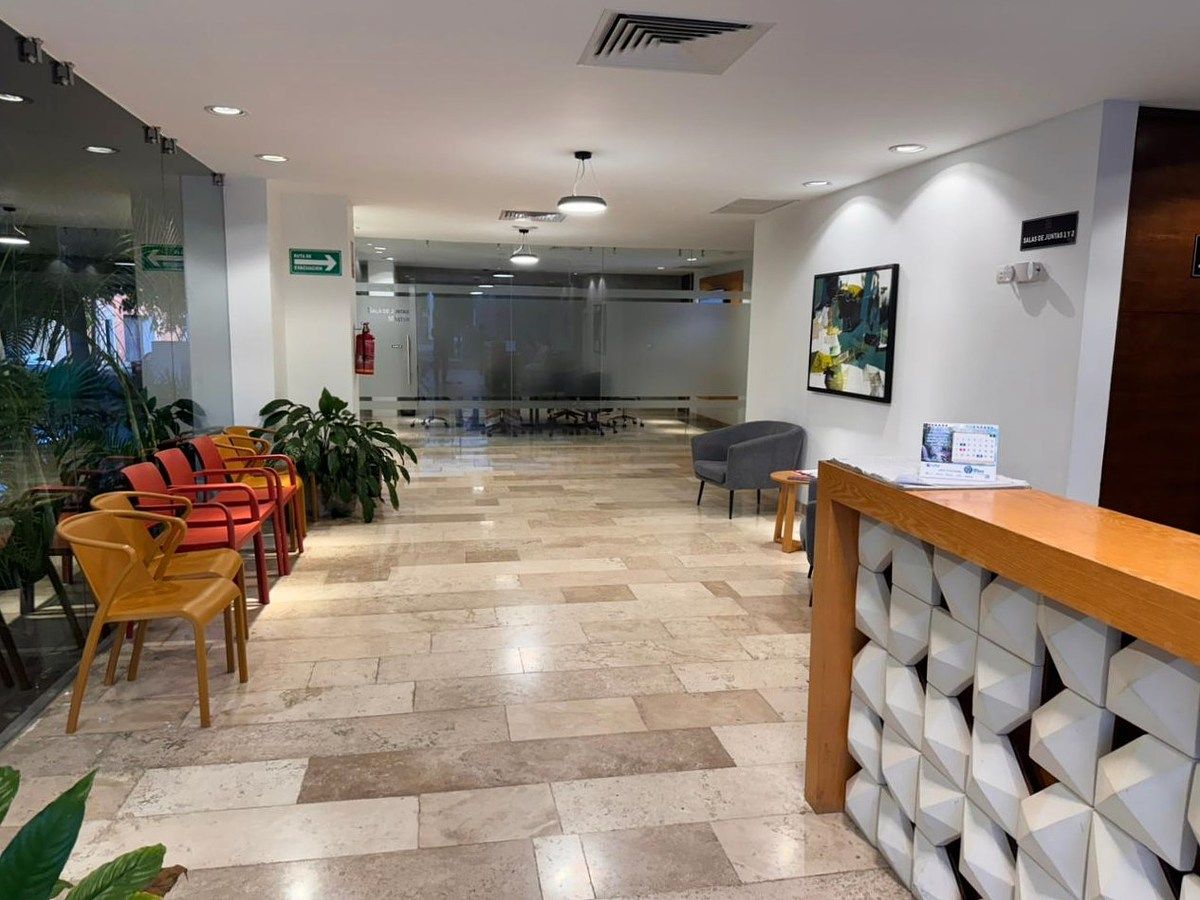 2 de 13: Oficina en Merida en renta