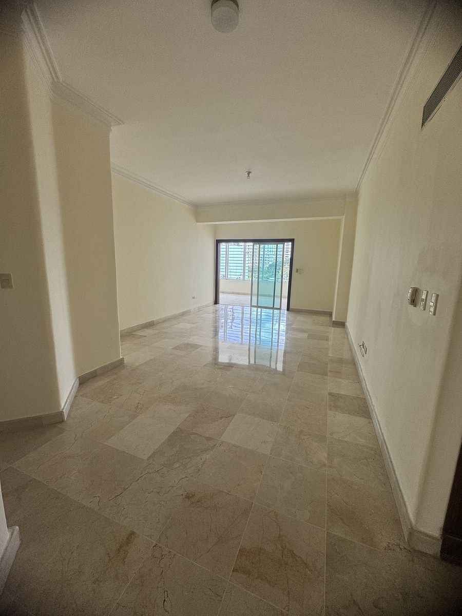 Apartamento en Piantini, foto 3