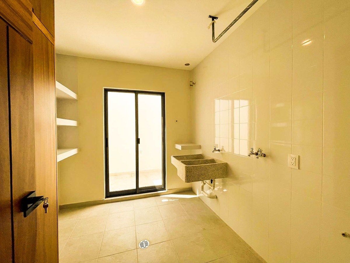 34 de 49: LAVANDERÍA EN PLANTA ALTA