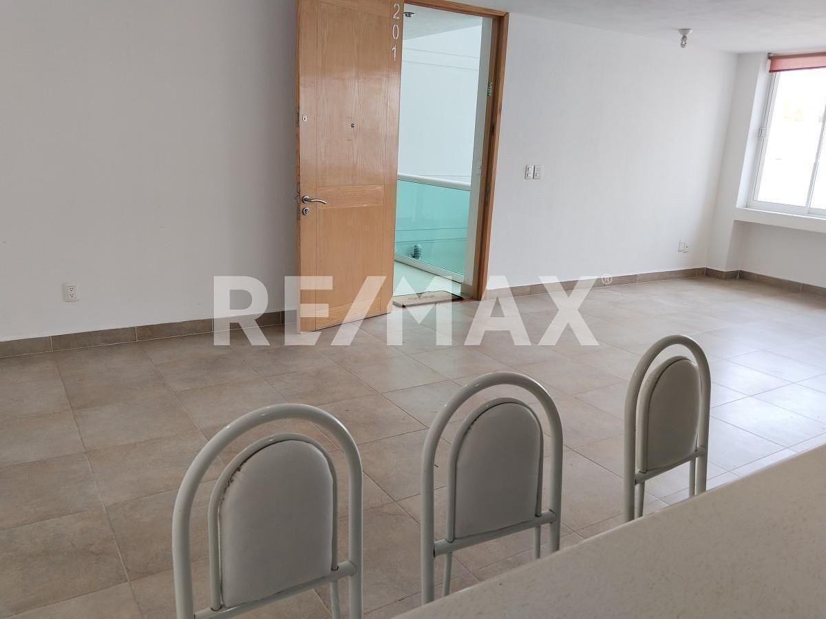 4 de 22: Estancia-Sala- Comedor