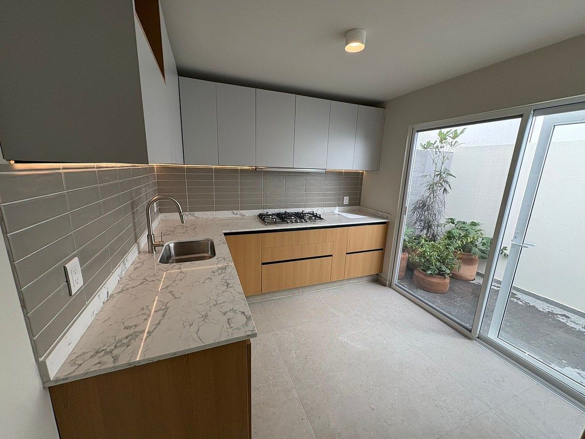 CASA EN VENTA EN COL. SEATTLE - foto 3