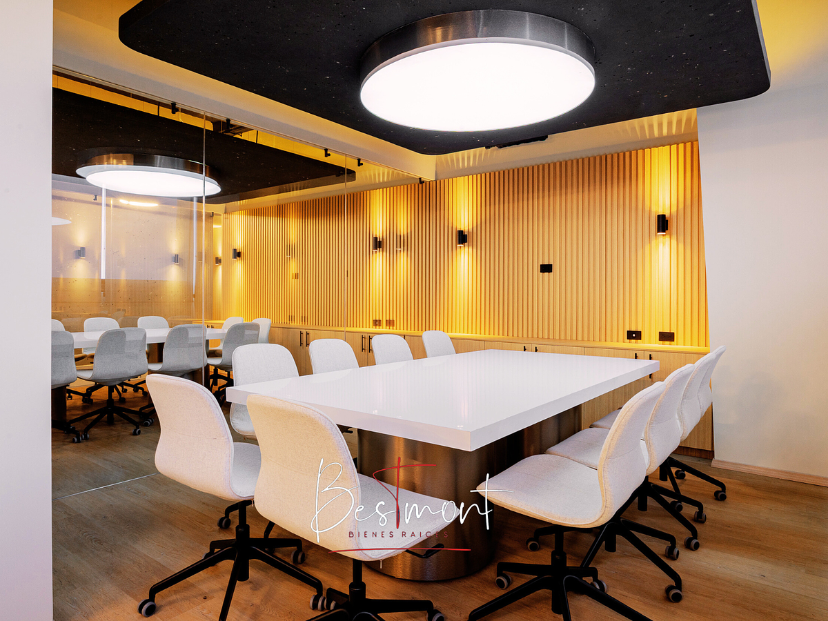 7 de 23: Sala de juntas