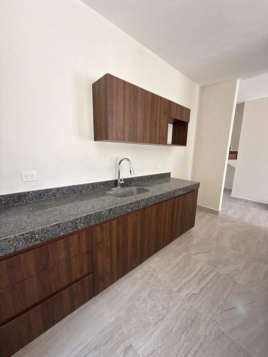 2 de 17: Cocina equipada