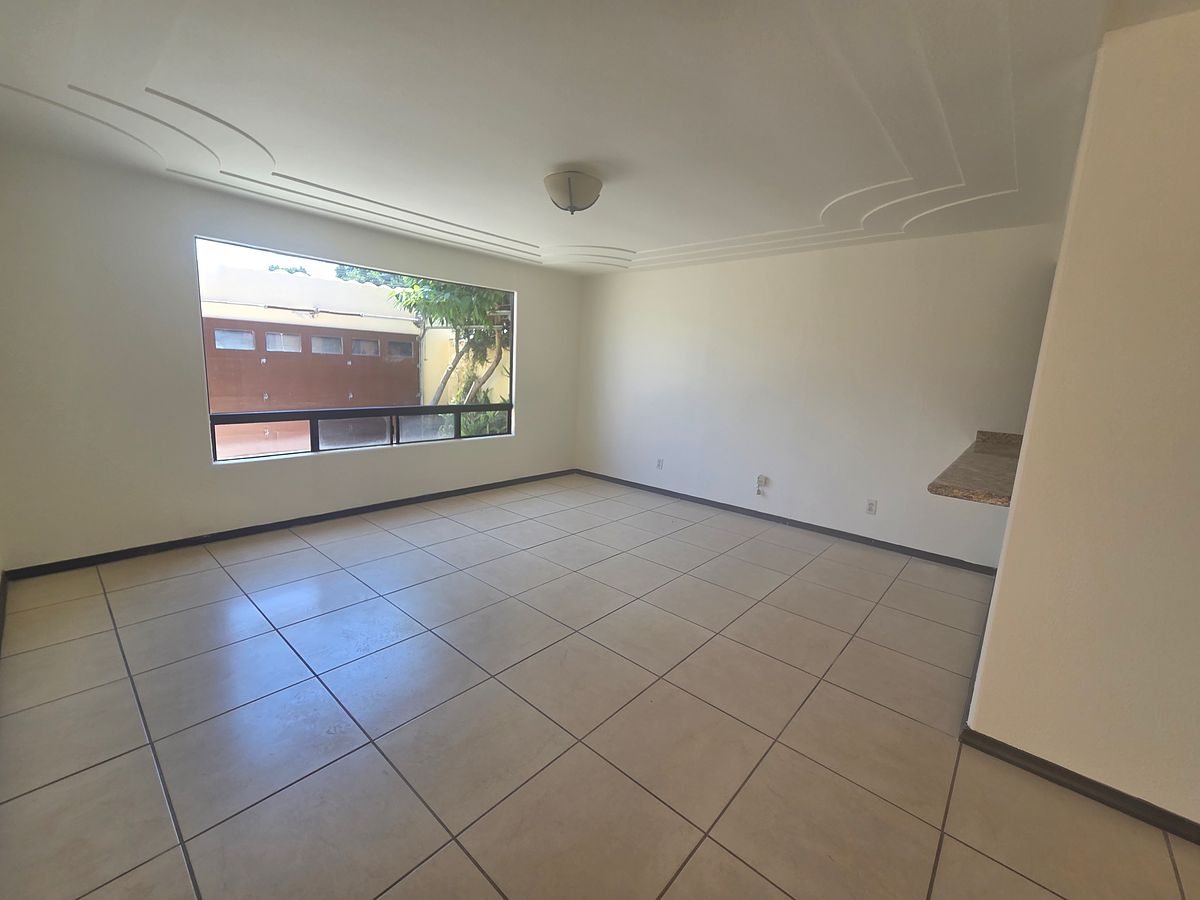 Casa en venta de 1 nivel en Otay ITR, foto 1 de 19
