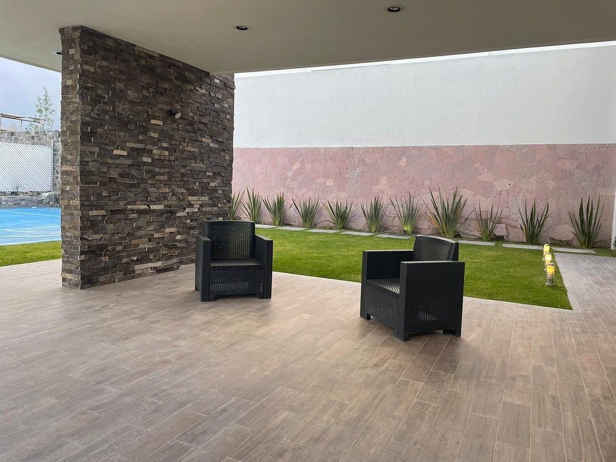 1 de 15: Terraza de área común