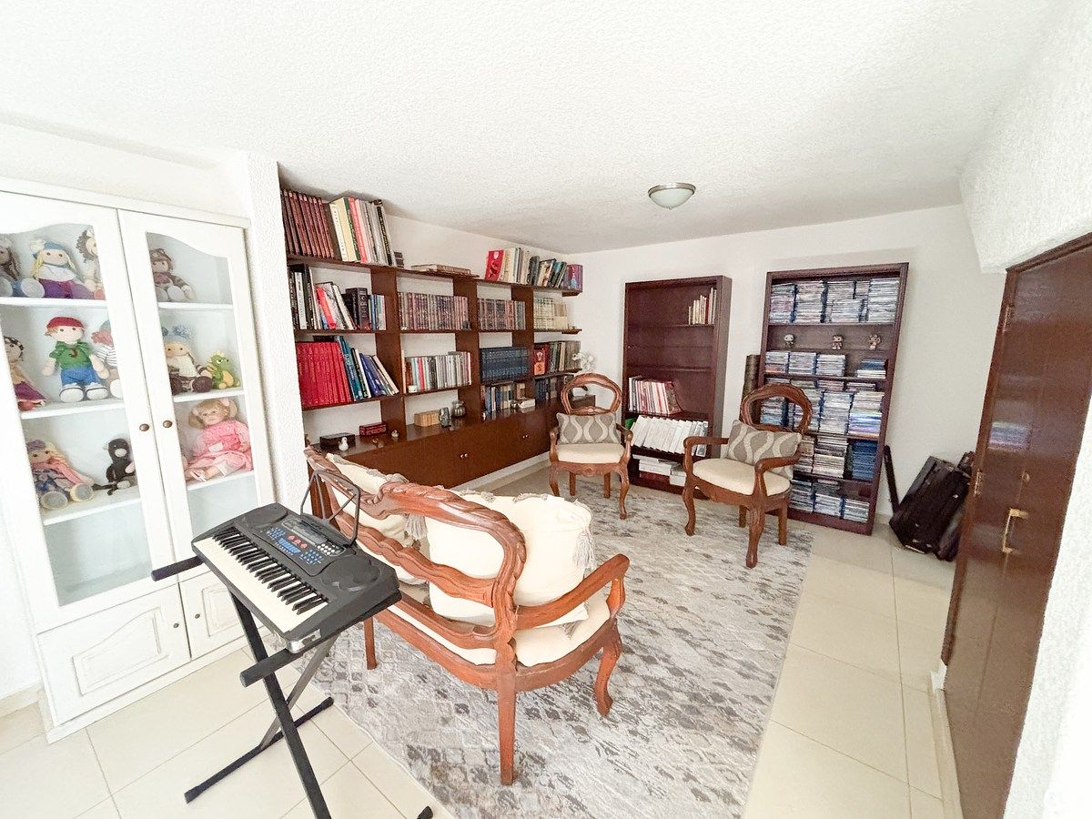 11 de 41: estudio/oficina independiente