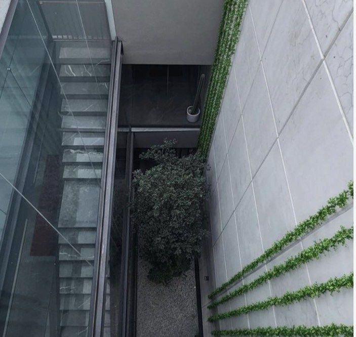 15 of 22: Vista escaleras