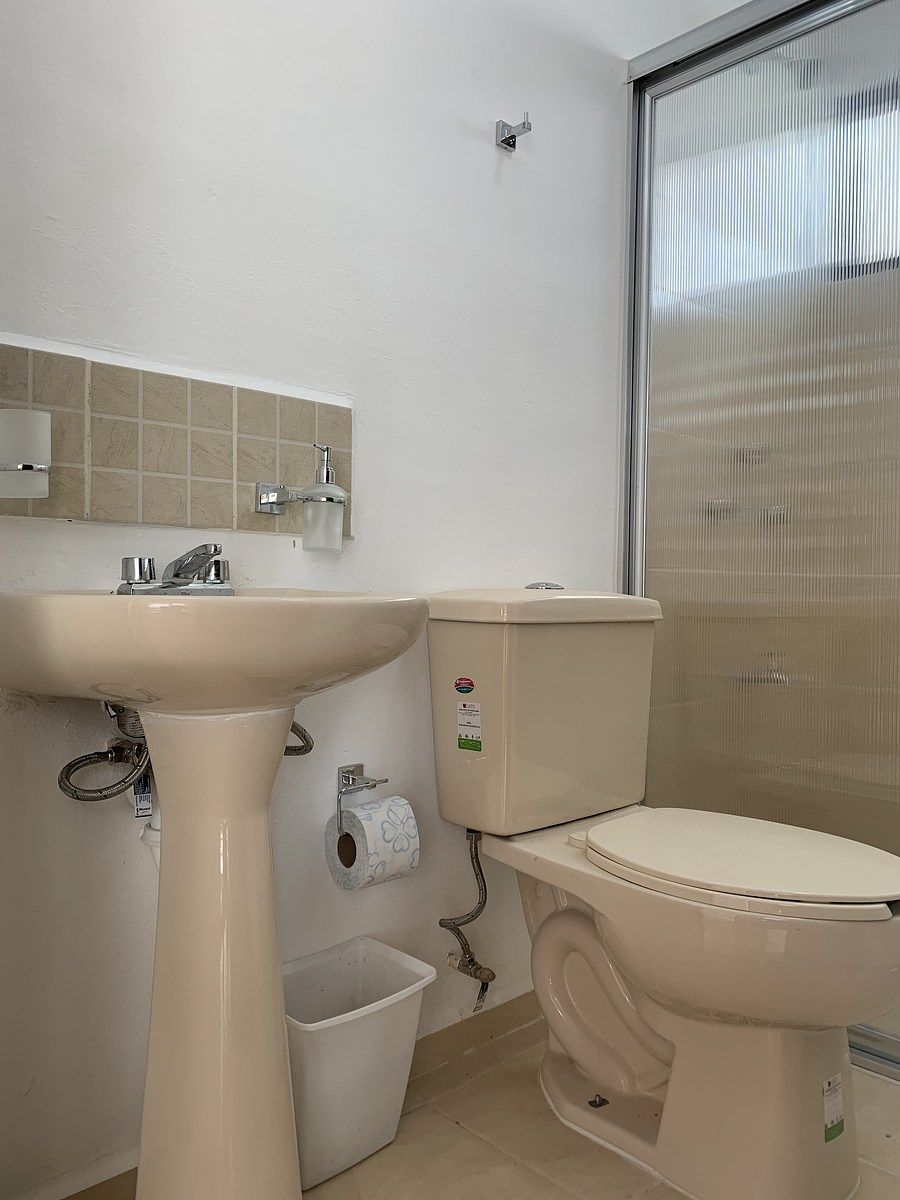 13 de 17: Baño principal