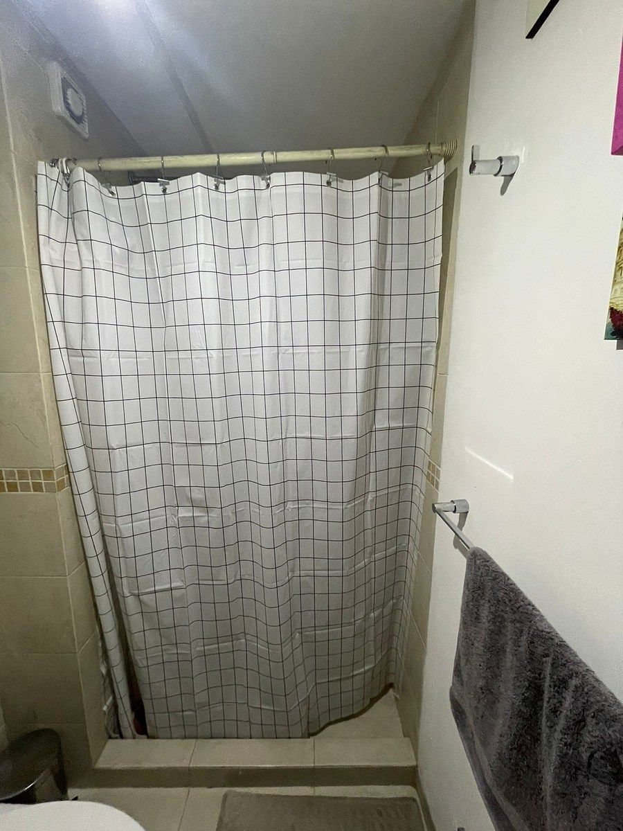 24 de 35: Baño Habitación Principal