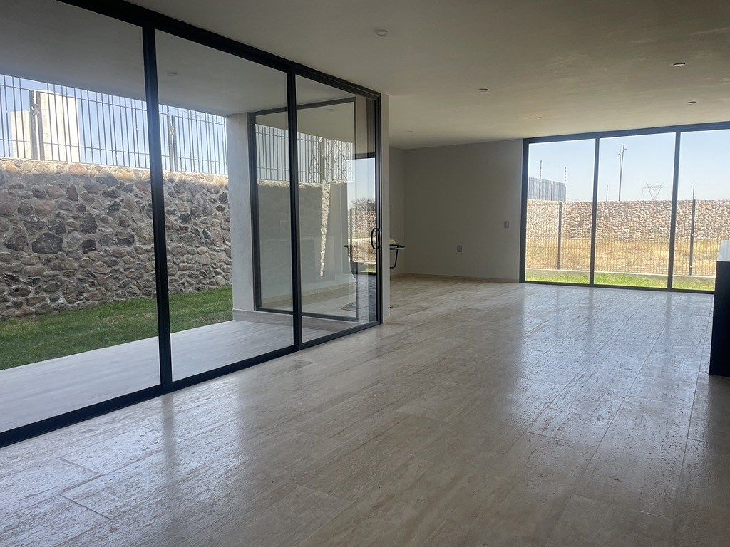 Casa em condomínio fechado em El Campanario, El Marqués, foto 4 de 36