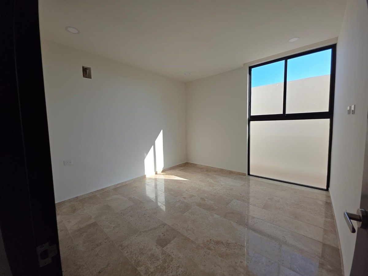 17 of 27: Departamento en Venta Merida