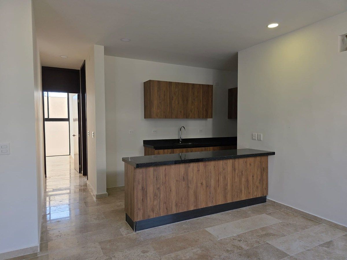 21 of 27: Departamento en Venta Merida