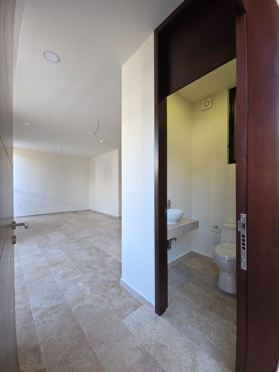 24 of 27: Departamento en Venta Merida