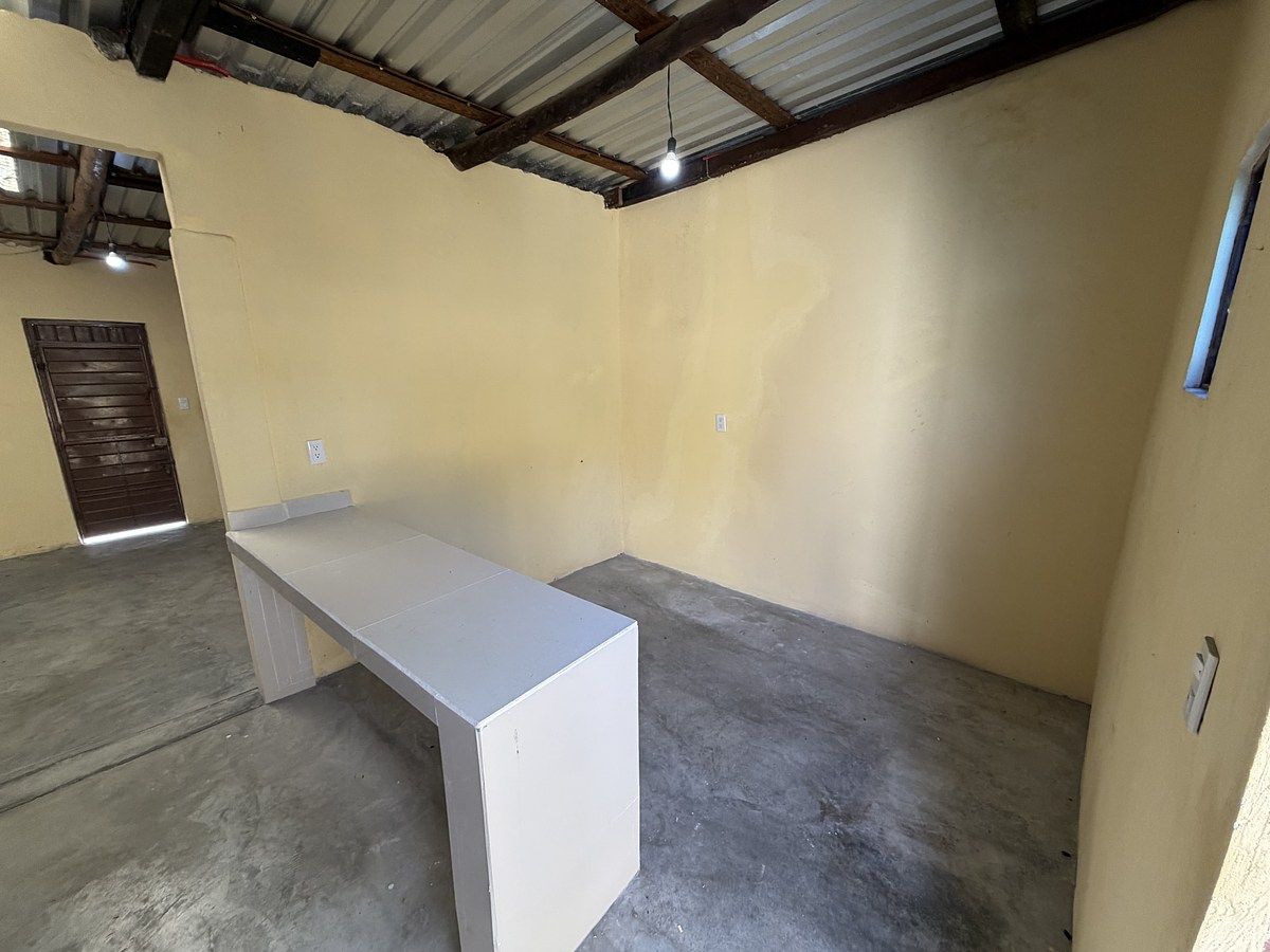 6 de 13: Cocina con barra