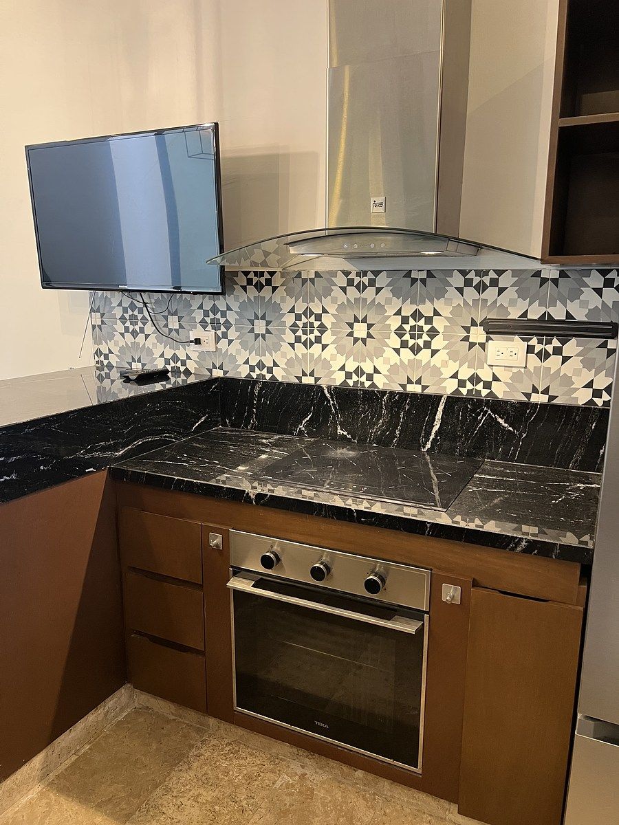 5 of 36: ESTUFA, HORNO Y CAMPANA