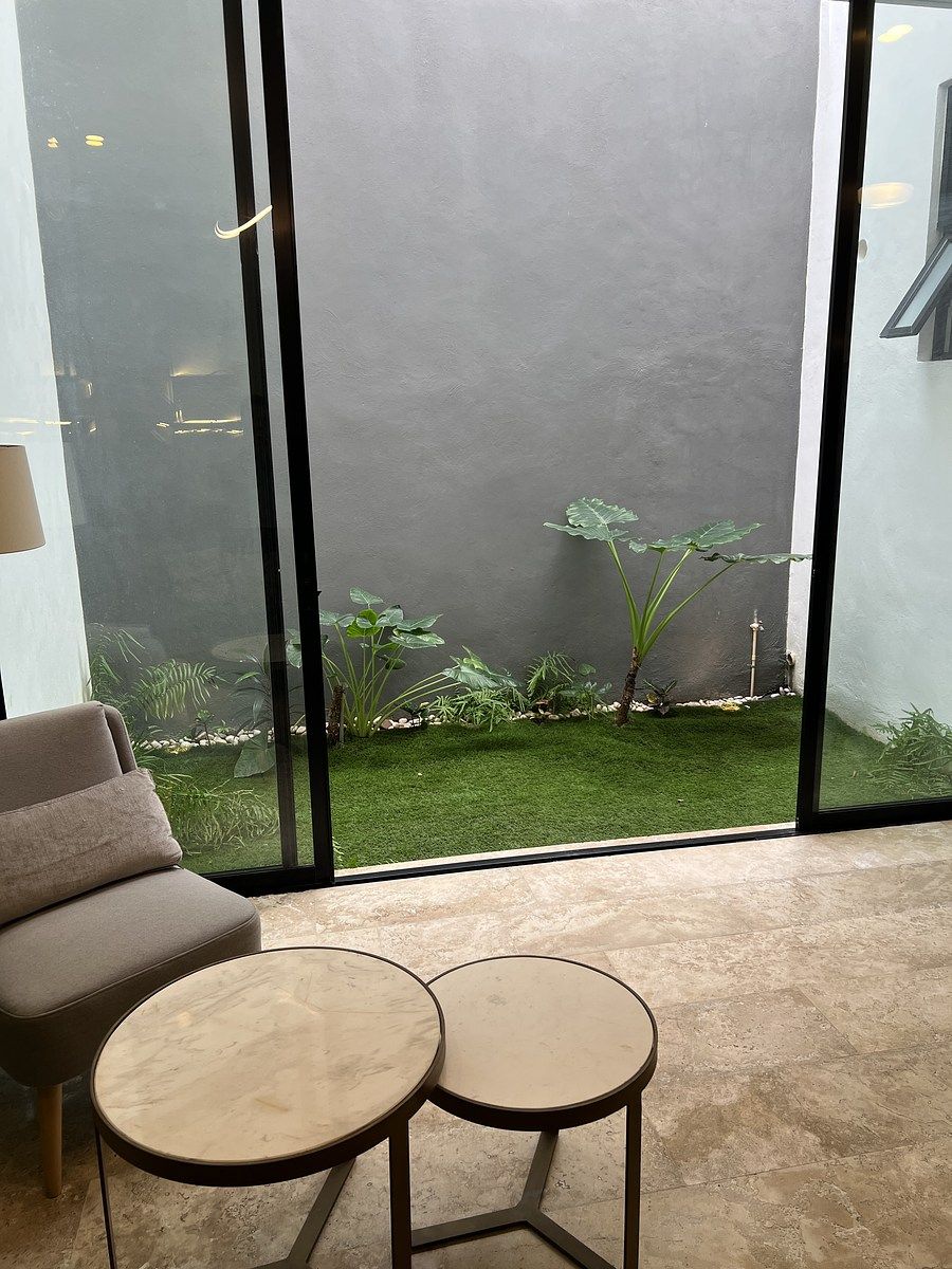 11 of 36: JARDIN INTERIOR