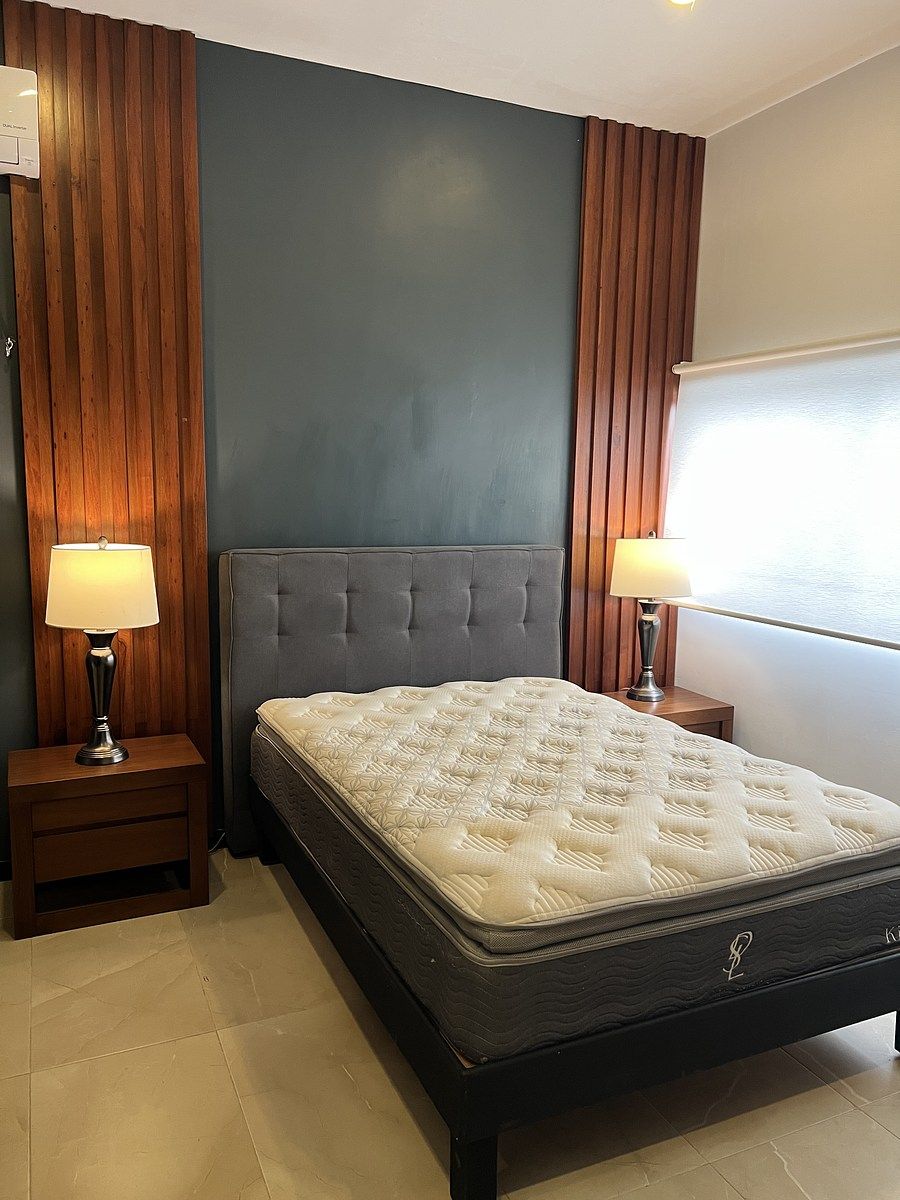 13 of 36: RECAMARA 1