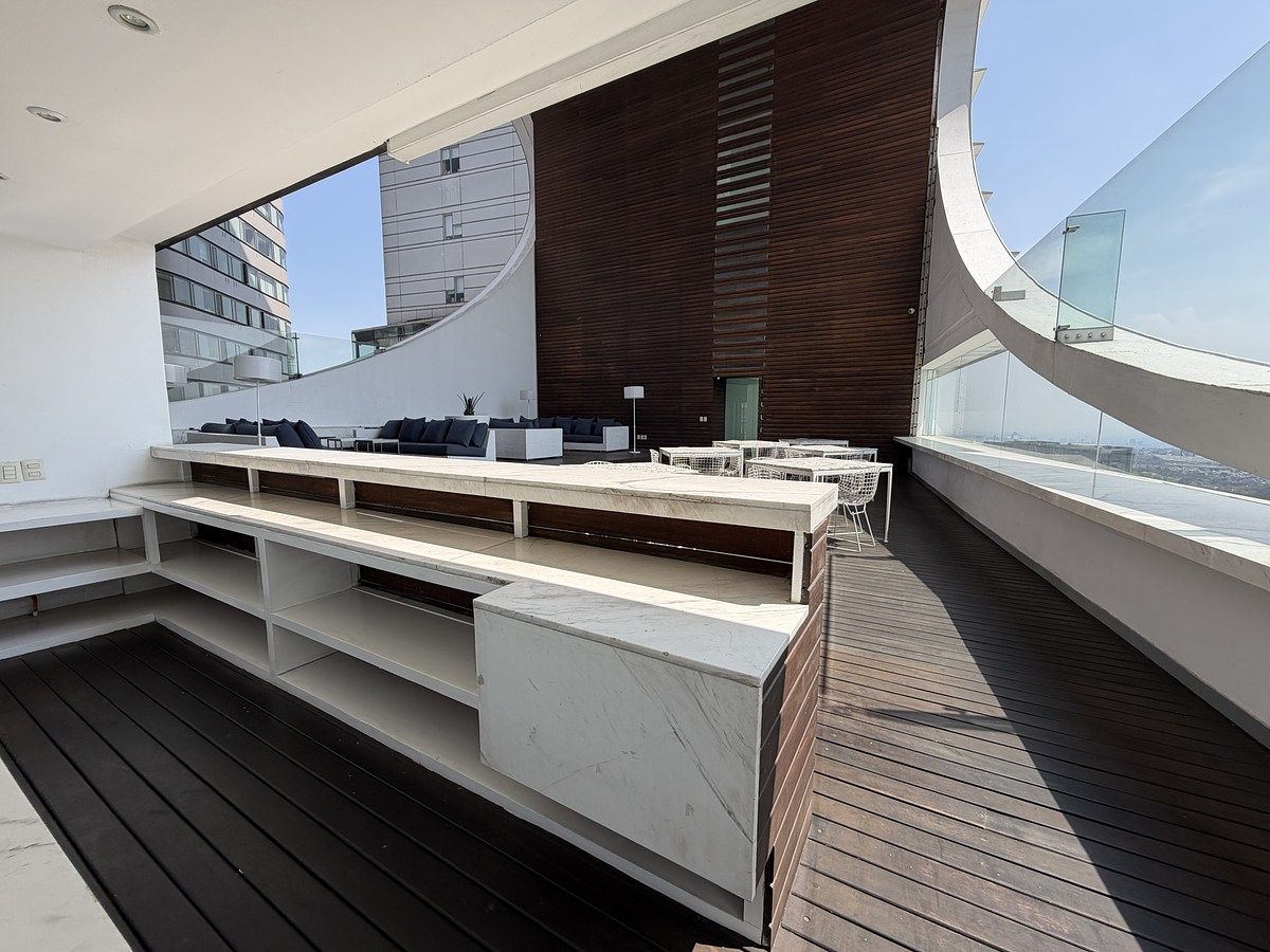 44 of 51: Barra Rooftop