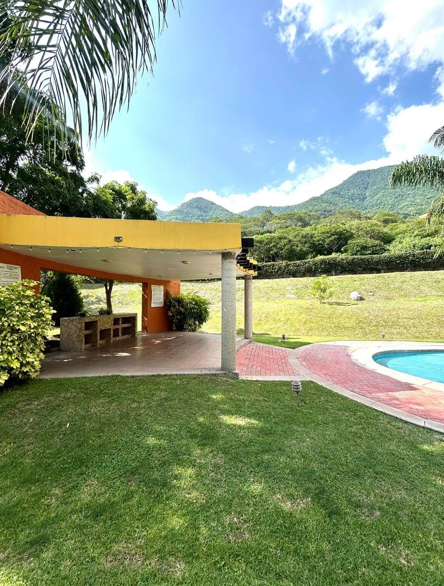 CASA DE CAMPO EN VENTA EN JOCOTEPEC - foto 5