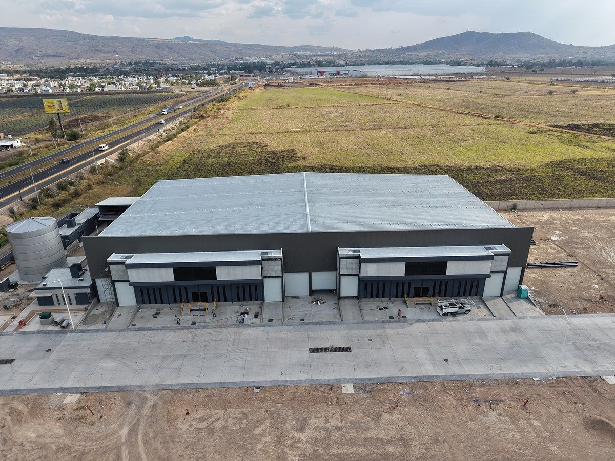 Bodega industrial en Santa Cruz de las Flores, Tlajomulco de Zúñiga, foto 9 de 12