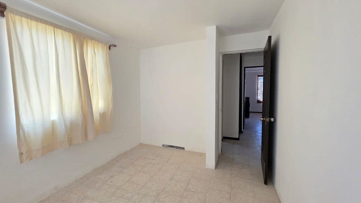 15 of 24: RECAMARA SECUNDARIA #1