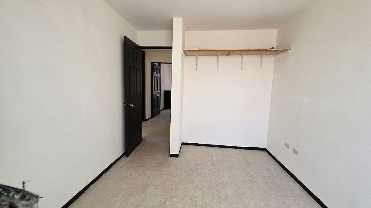 17 of 24: RECAMARA SEGUNDARIA #2