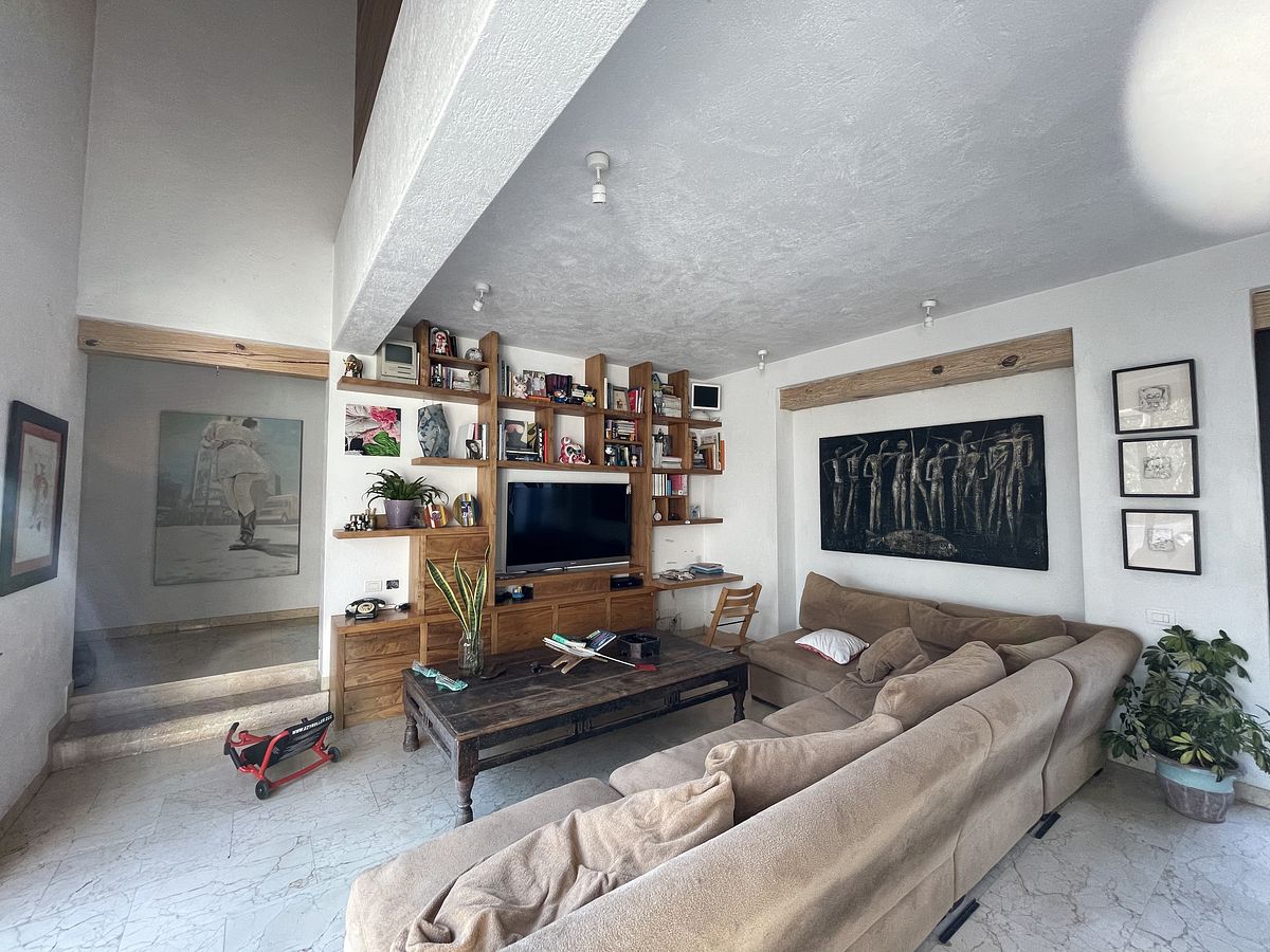 19 of 32: Living Room TV