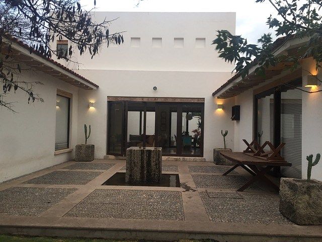 25 of 32: Terraza Central