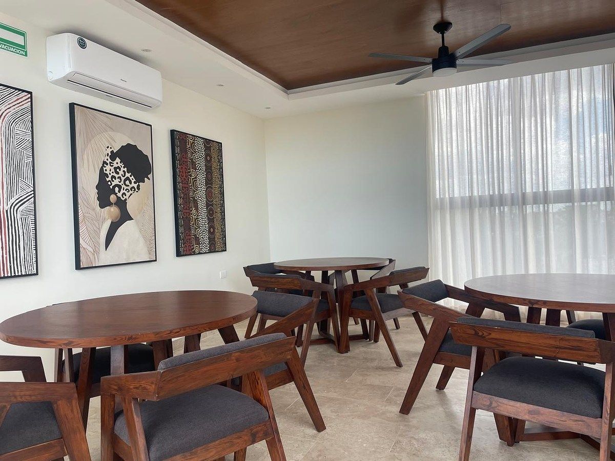 11 de 15: Salón de Usos múltiples