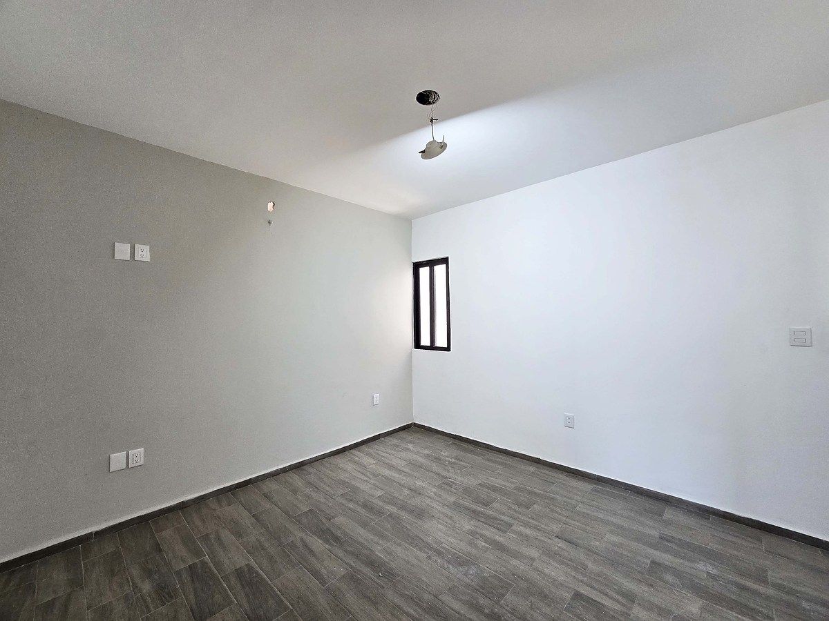 9 de 13: *IMÁGENES ILUSTRATIVAS*