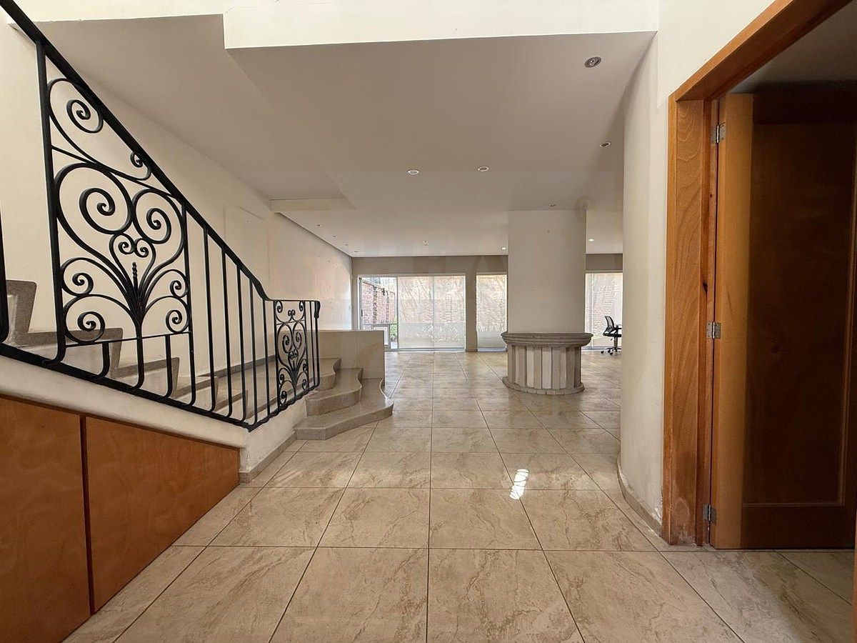 13 of 16: En buen estado